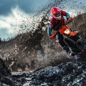 开云-F1拉斯维加斯大奖赛维斯塔潘夺冠迈凯伦提前锁定车队冠军